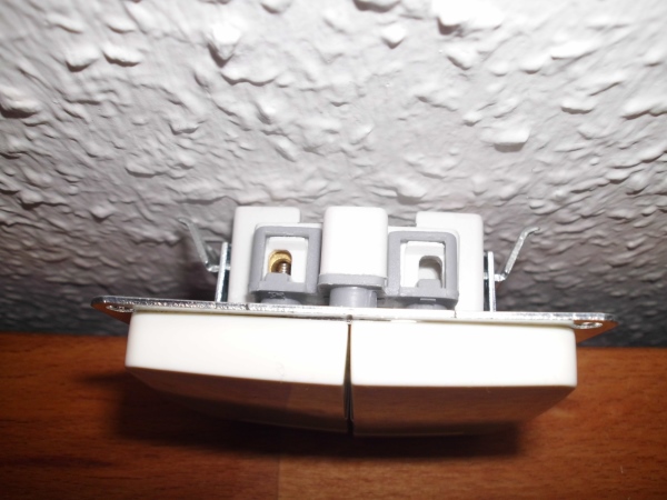 Korrekte Verkabelung Lichtschalter für Deckenleuchte • Elektro Forum